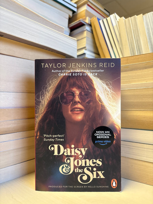 Taylor Jenkins Reid - Daisy Jones and The Six