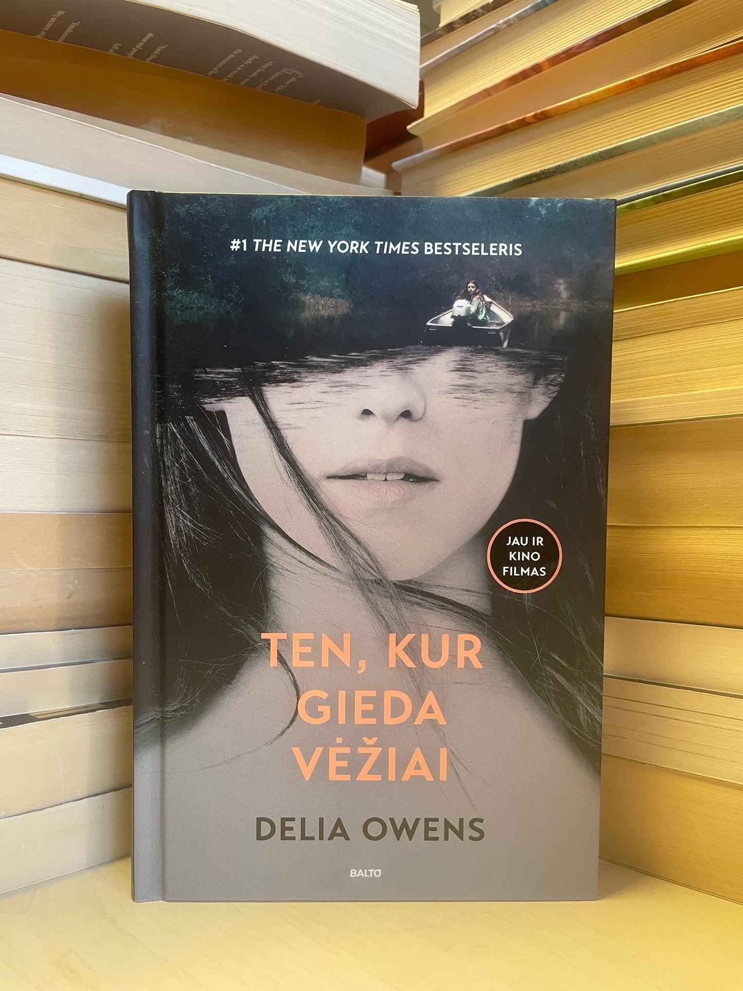 Delia Owens - ,,Ten, kur gieda vėžiai"