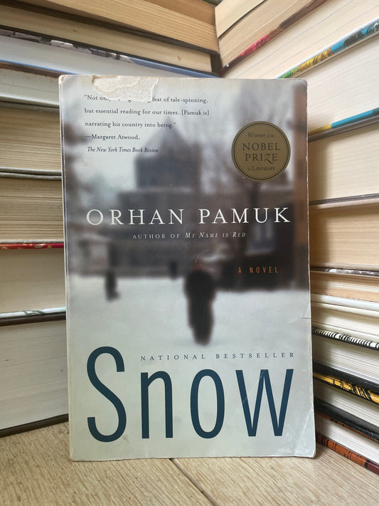 Orhan Pamuk - Snow