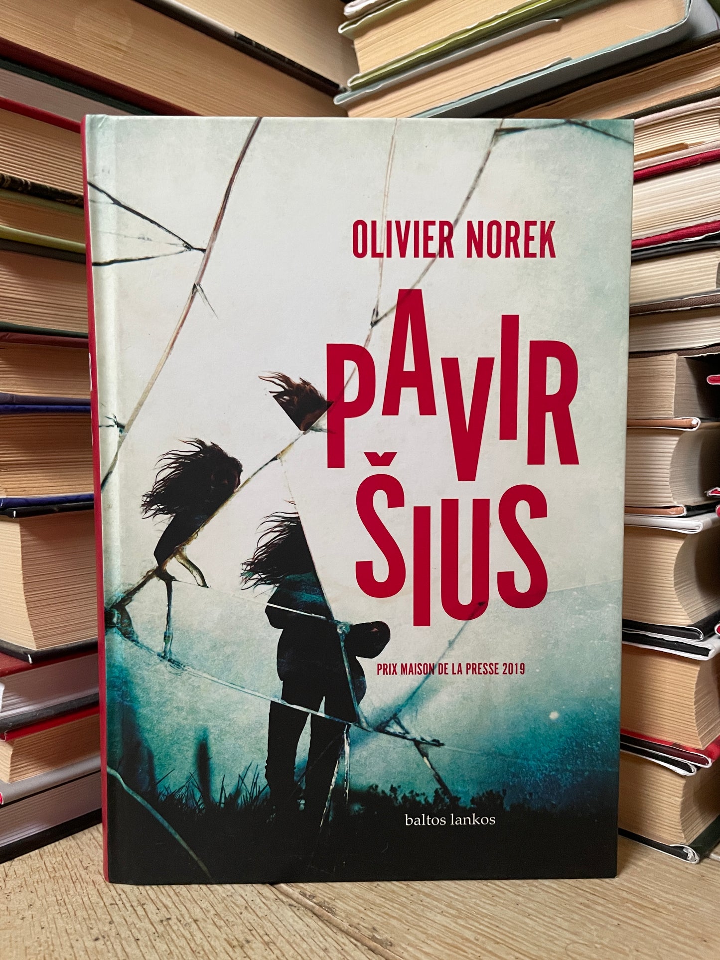 Olivier Norek - ,,Paviršius"