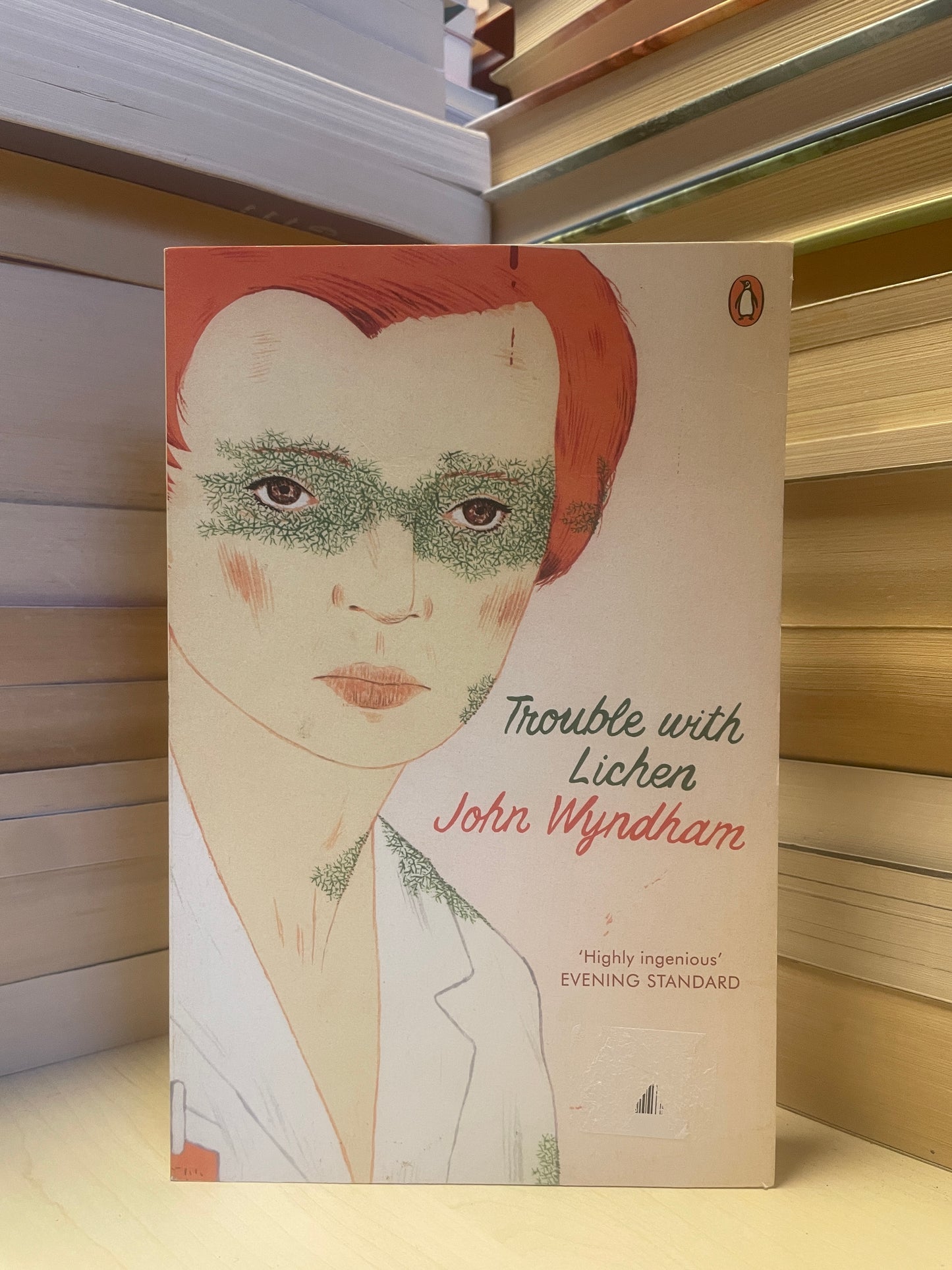 John Wyndham - Trouble with Lichen