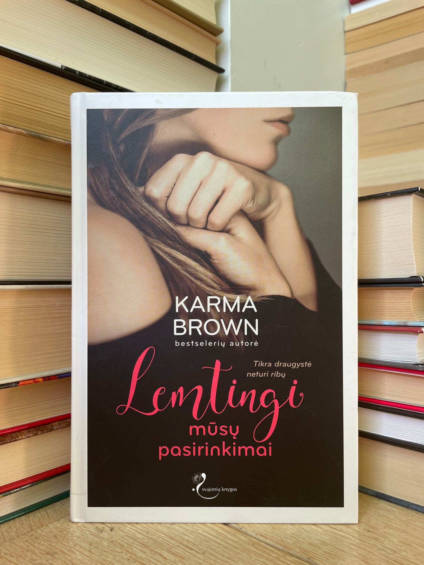 Karma Brown - ,,Lemtingi mūsų pasirinkimai"