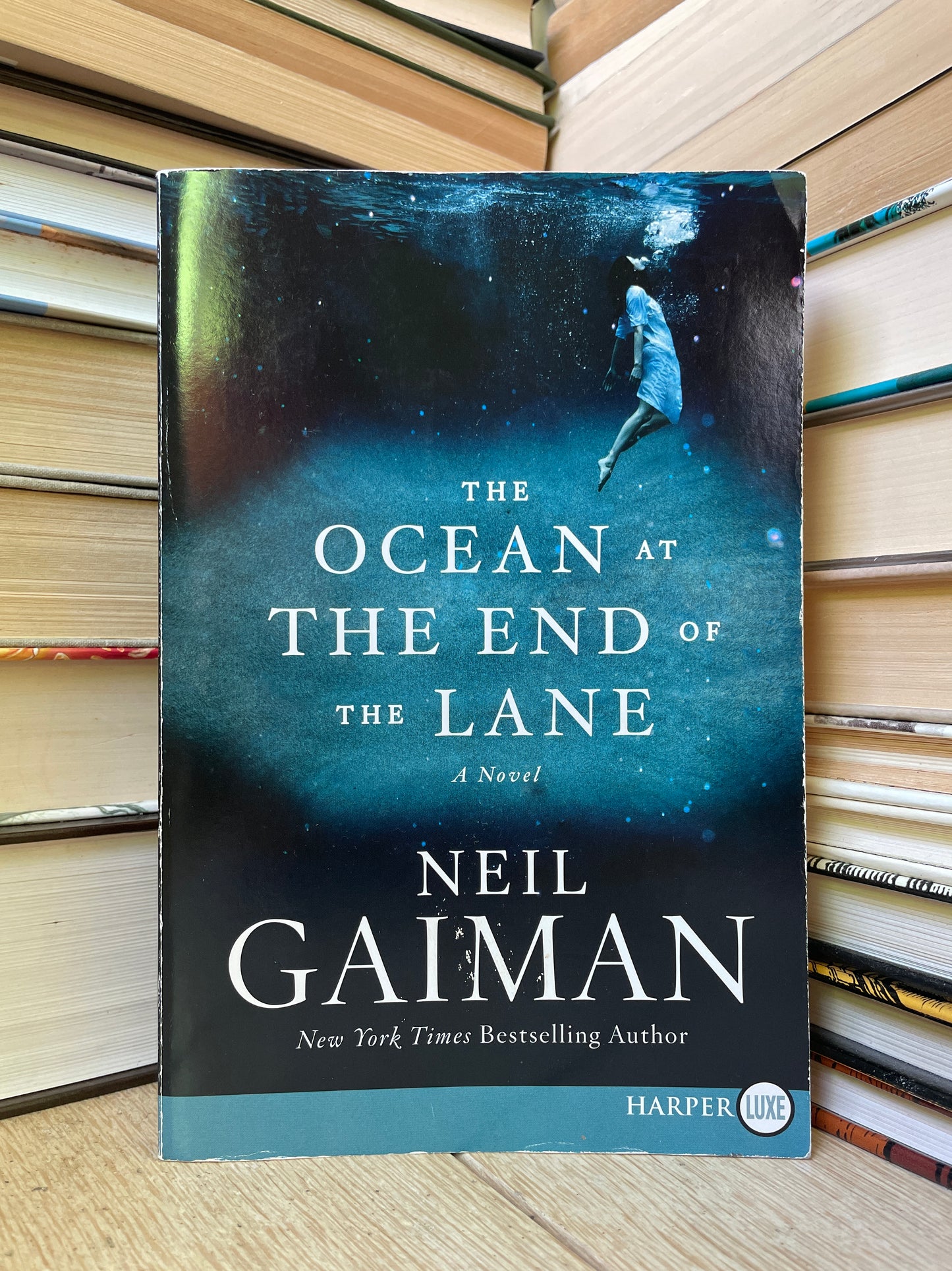 Neil Gaiman - The Ocean at the End of the Lane