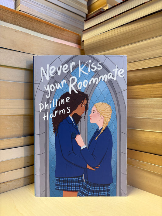 Philine Harms - Never Kiss Your Roommate