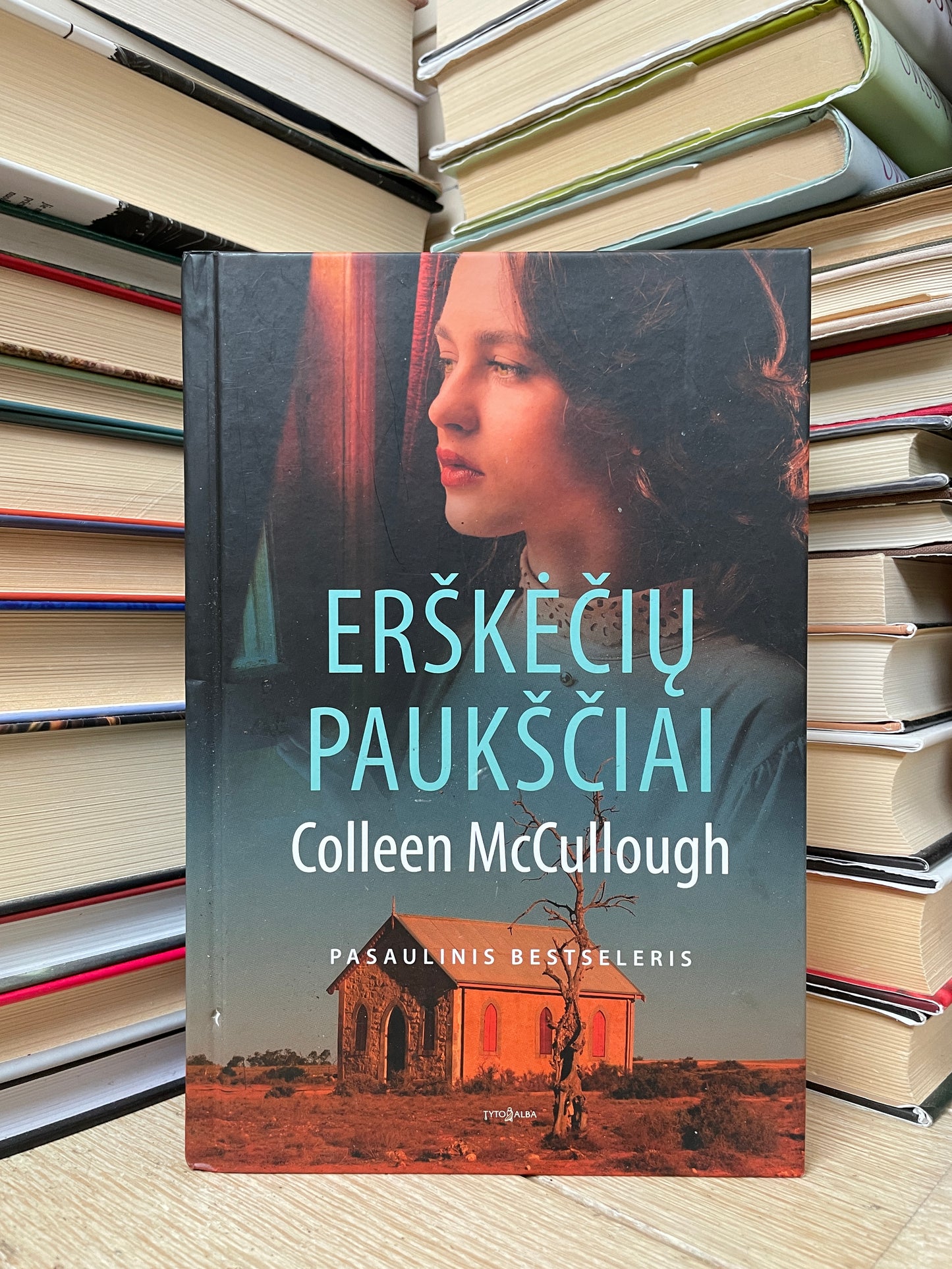 Colleen McCullough - ,,Erškėčių paukščiai"