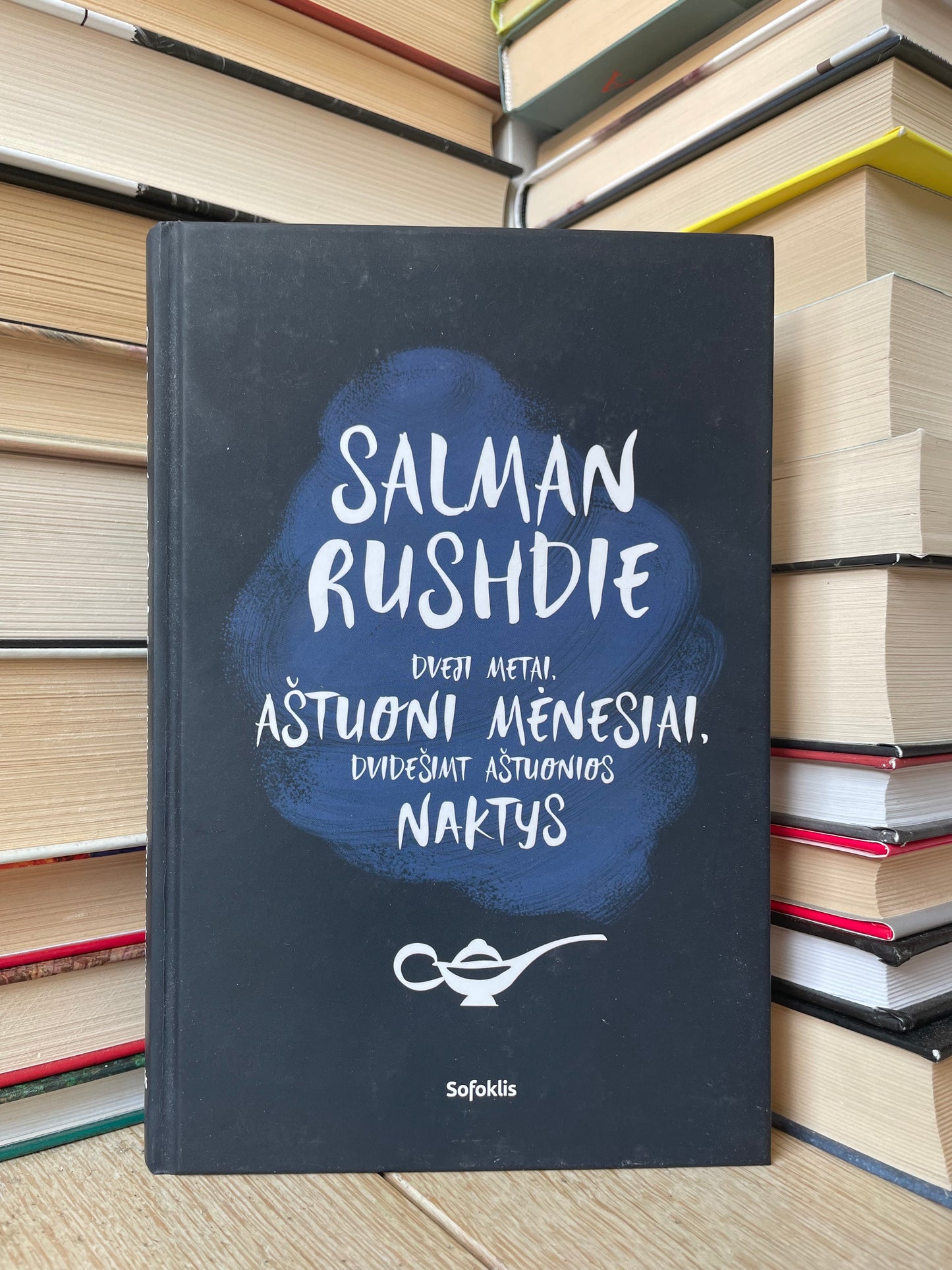 Salman Rushdie - ,,Dveji metai, aštuoni mėnesiai, dvidešimt aštuonios naktys"