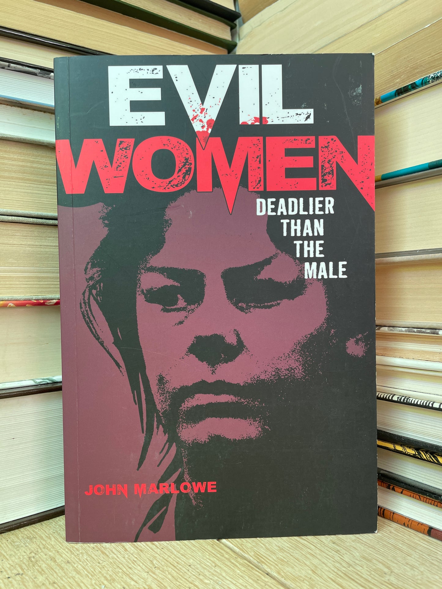 John Marlowe - Evil Women