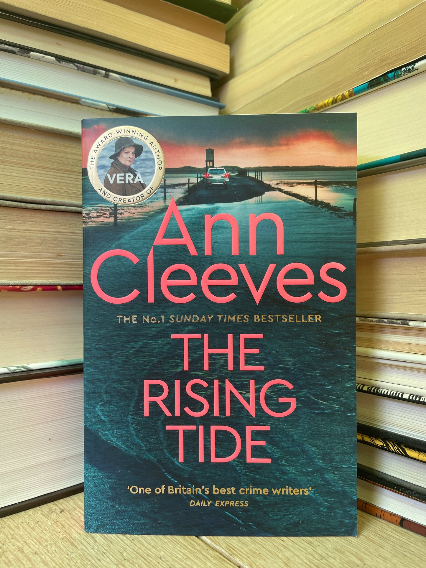 Ann Cleeves - The Rising Tide