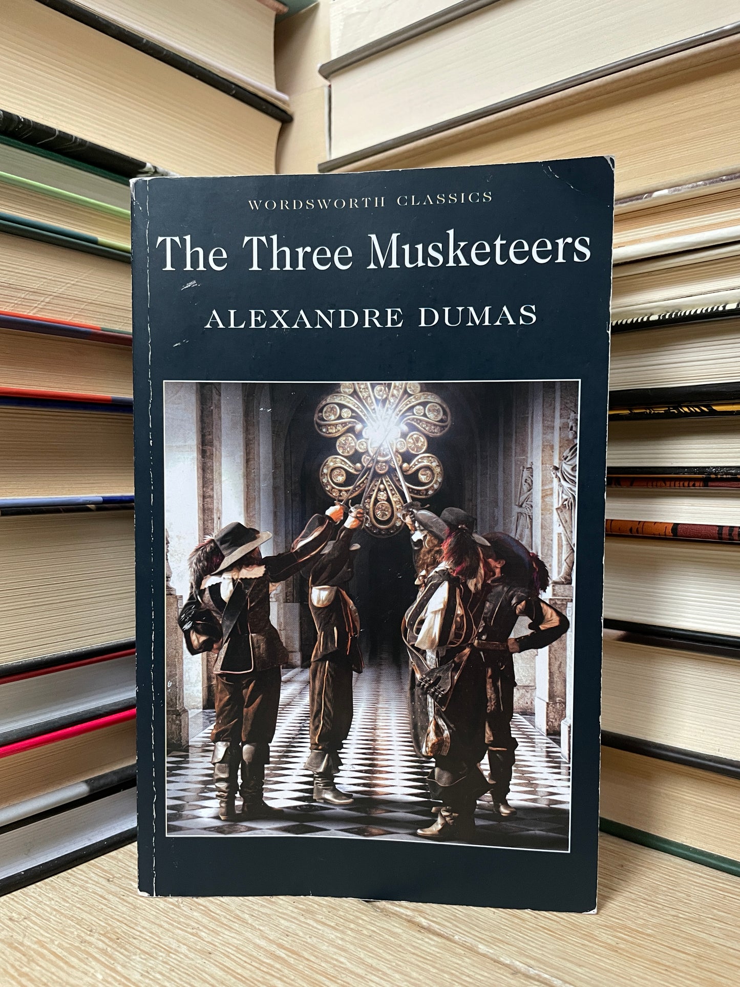 Alexandre Dumas - The Three Musketeers