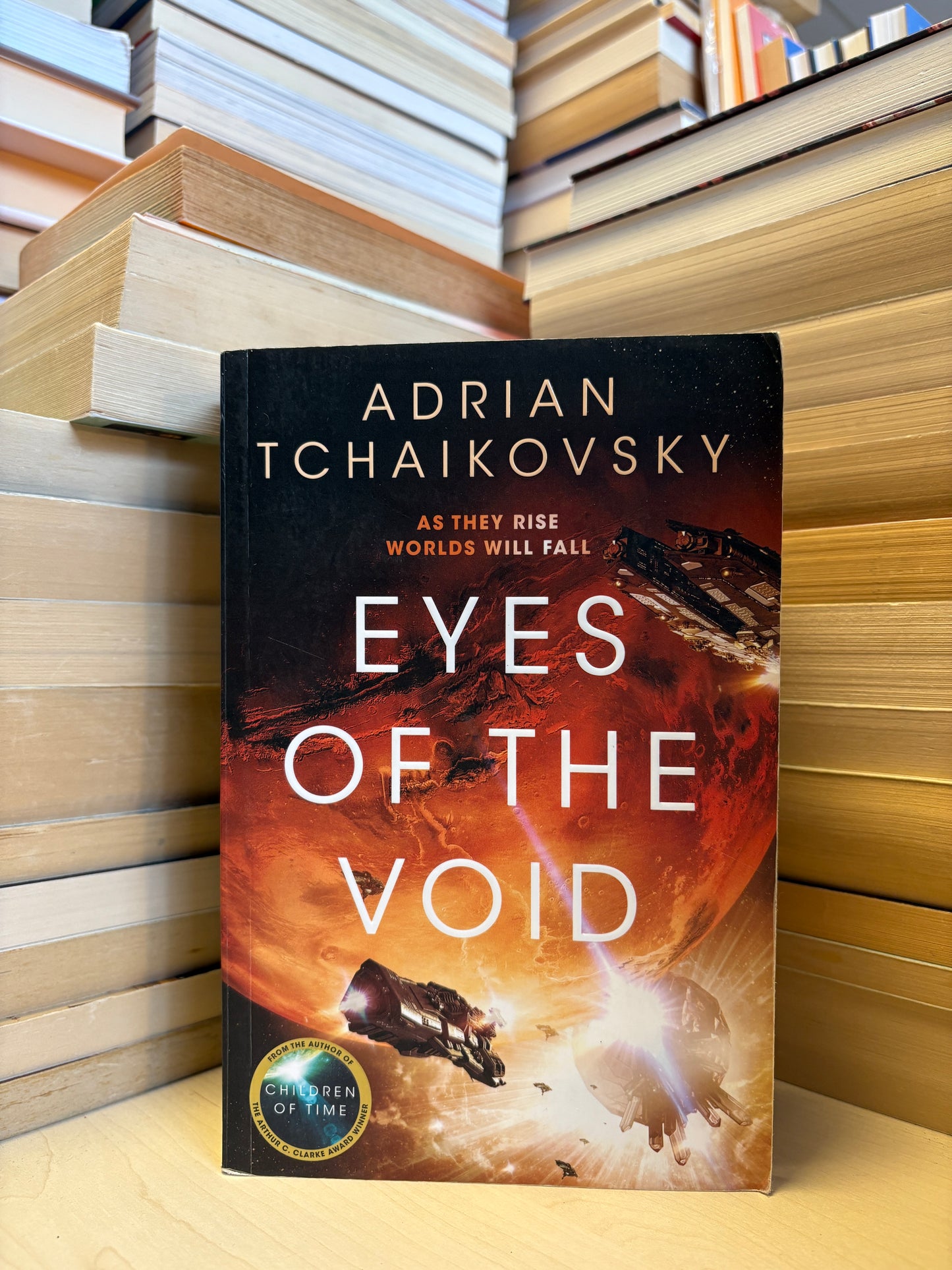 Adrian Tchaikovsky - Eyes of the Void