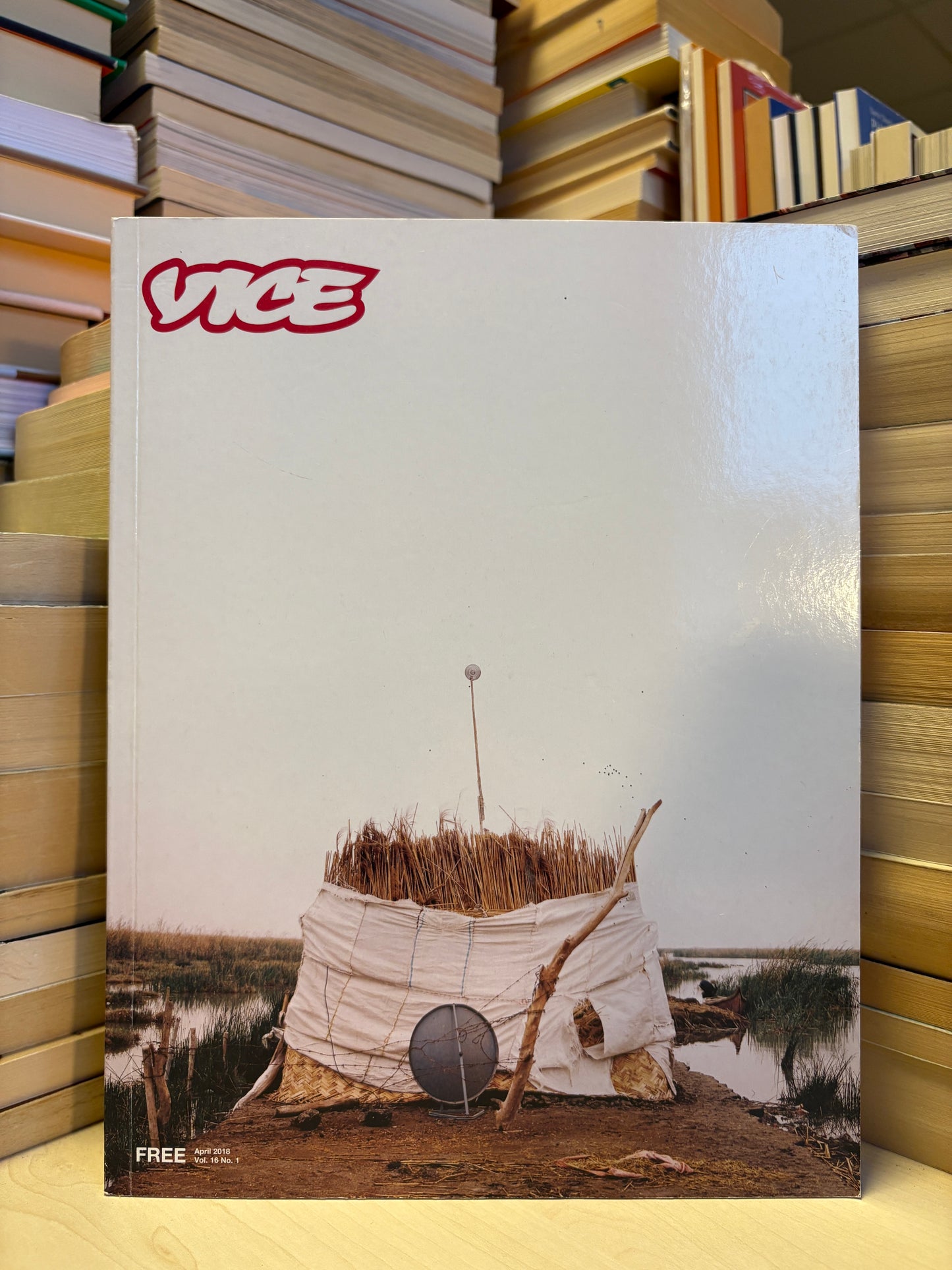 Vice Magazine Volume 16 Number 1: The Dystopia and Utopia Issue (April 2018)