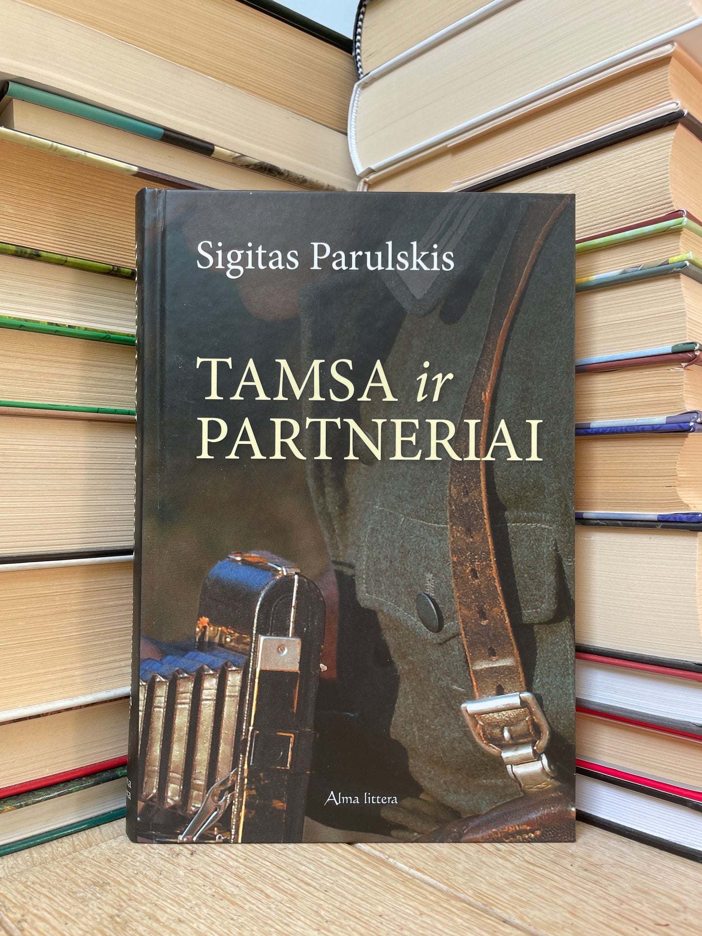 Sigitas Parulskis - ,,Tamsa ir partneriai"