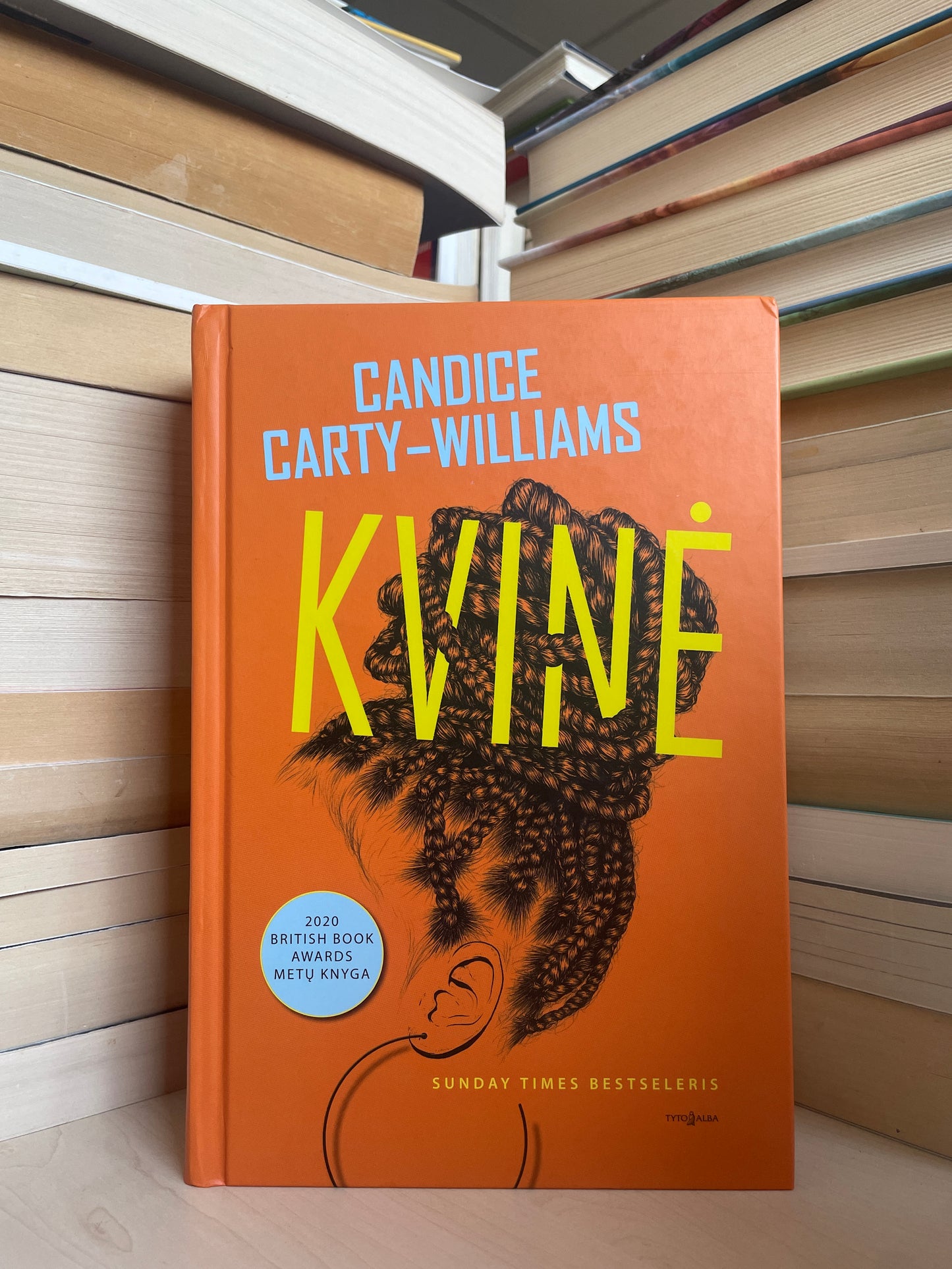 Candice Carty-Williams - ,,Kvinė"