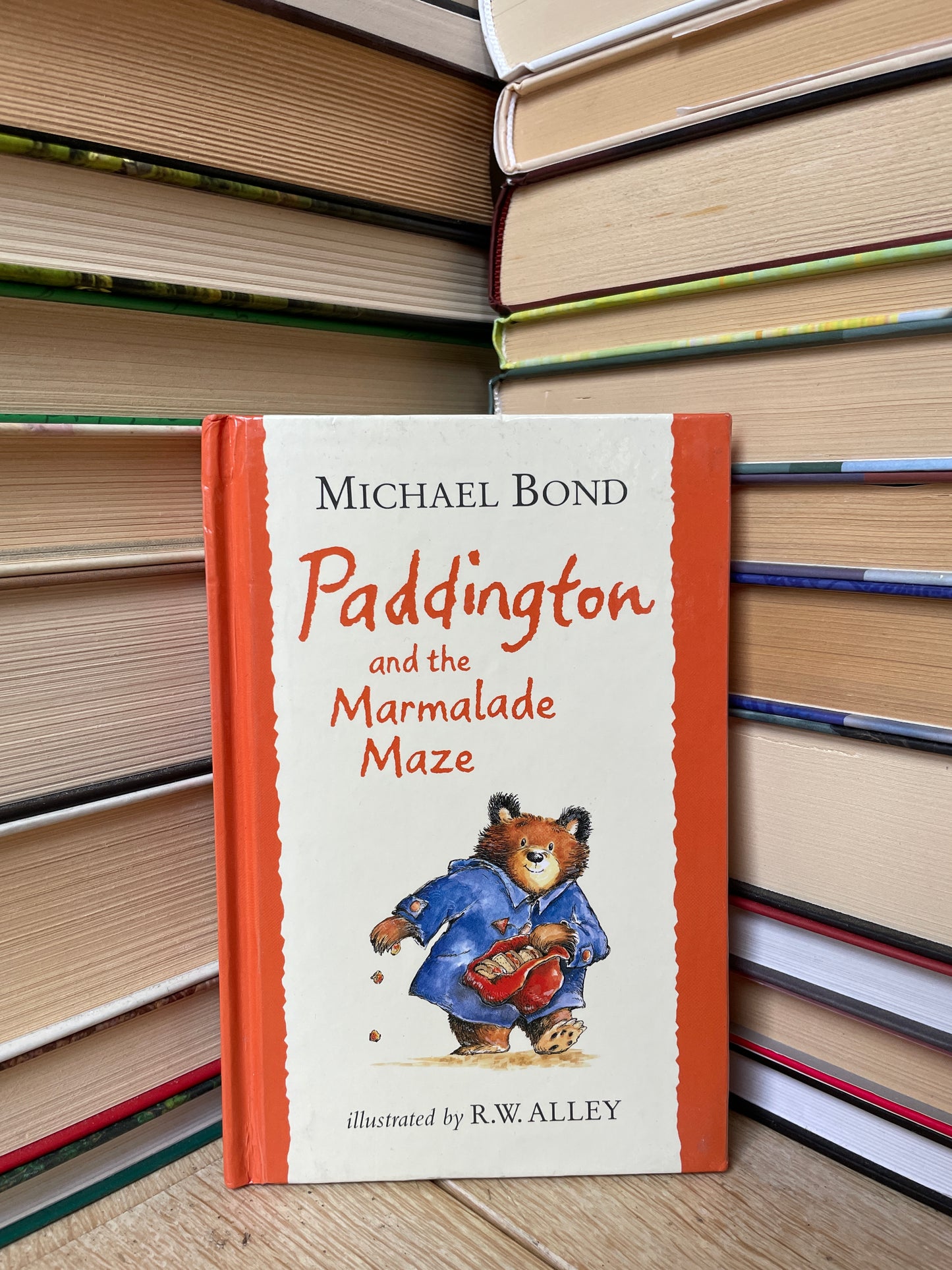 Michael Bond - Paddington and the Marmalade Maze