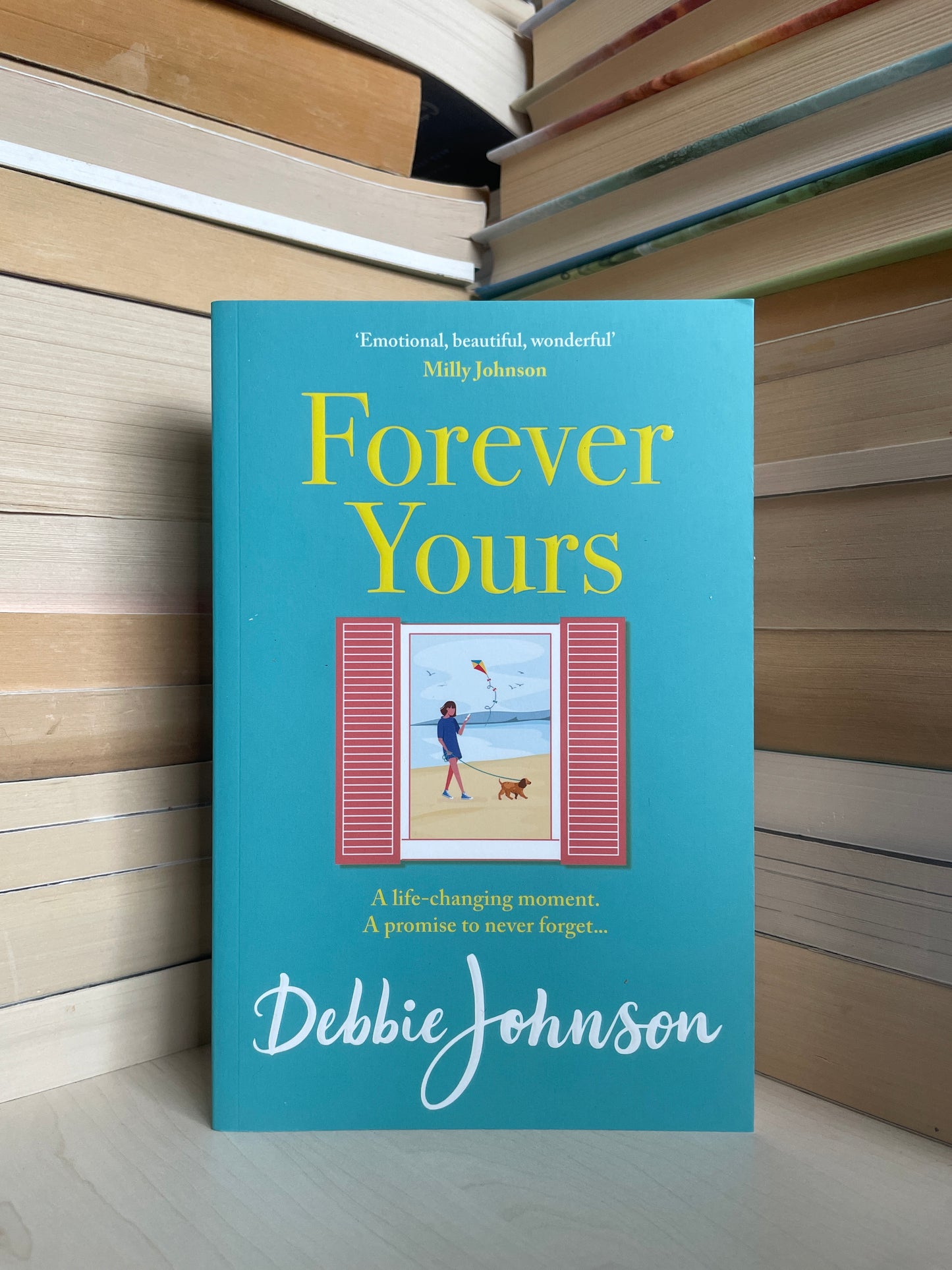 Debbie Johnson - Forever Yours (NAUJA)