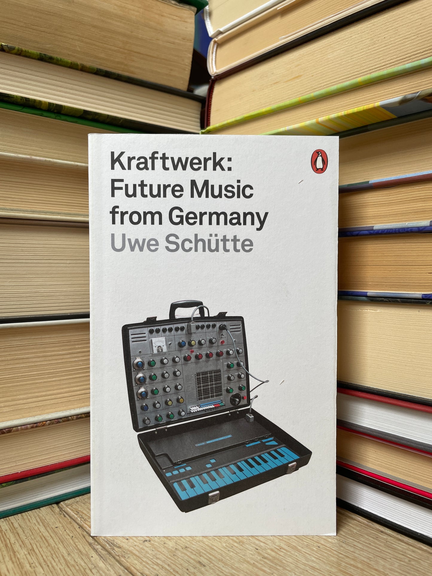 Uwe Schutte - Kraftwerk: Future Music from Germany (NAUJA)