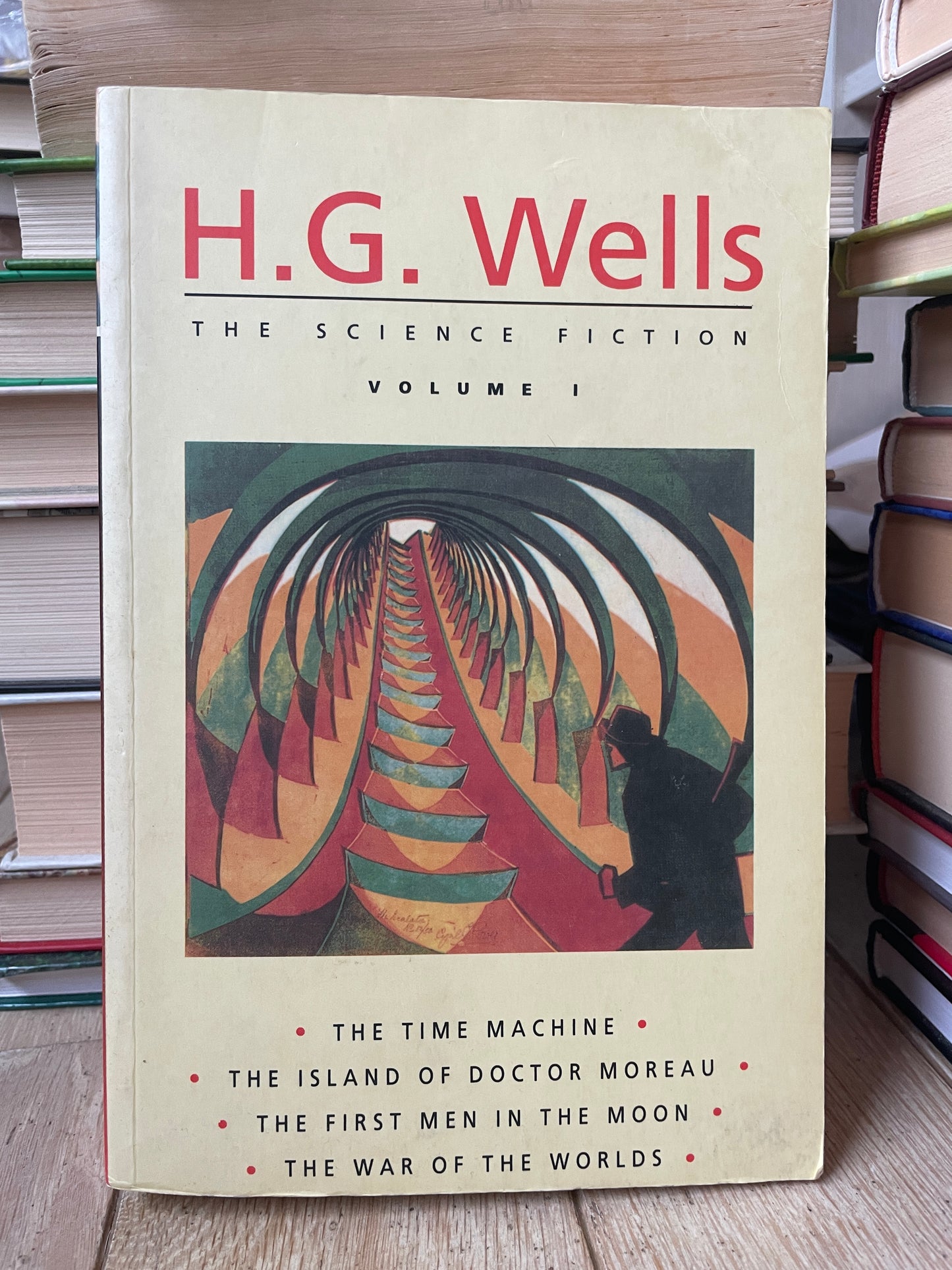 H. G. Wells - The Time Machine, The Island of Doctor Moreau, The First Men in the Moon, The War of the Worlds