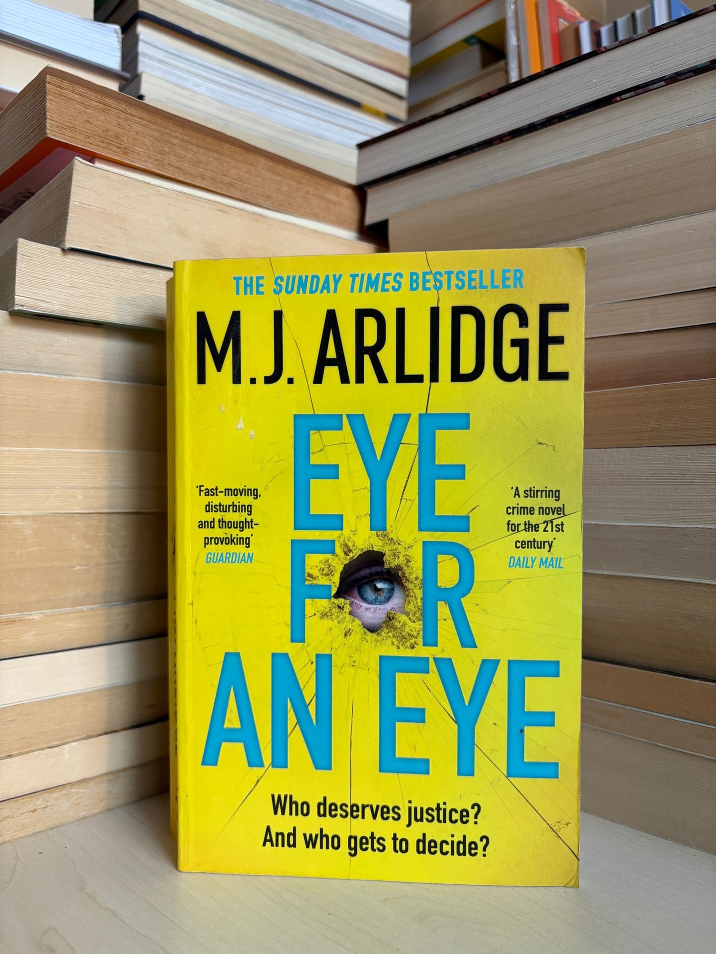 M. J. Arlidge - Eye For an Eye