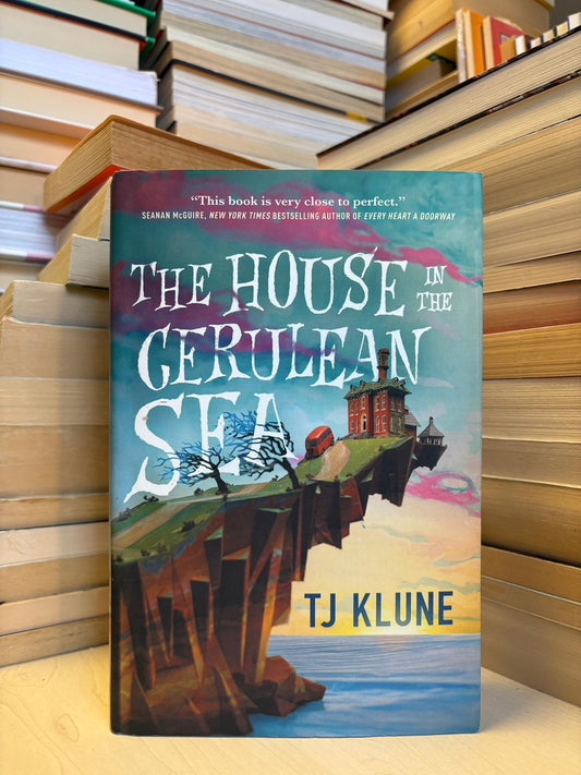 TJ Klune - The House in the Cerulean Sea