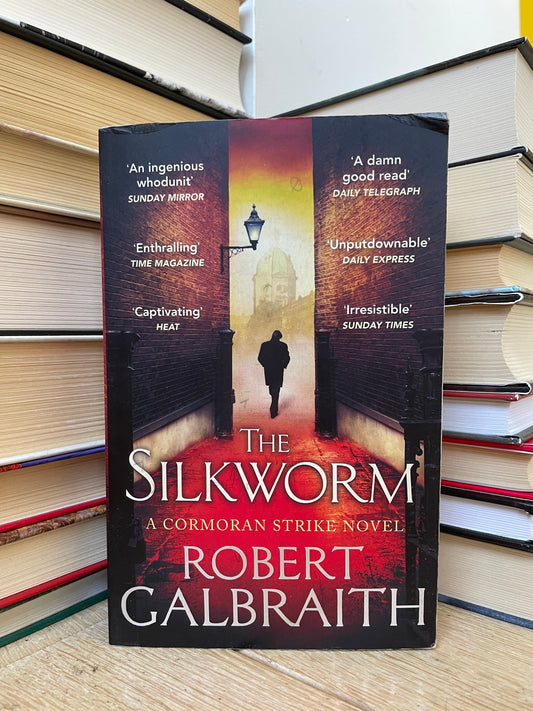 Robert Galbraith - The Silkworm